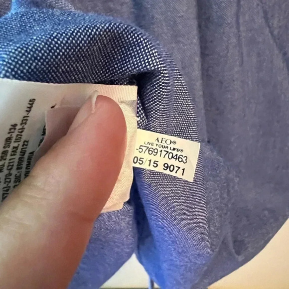 American Eagle Mens Officewear Button Down Chambray Blue Large Classic Fit Shirt - Picture 7 of 7